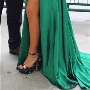 Just Fab Navy Floral Heels